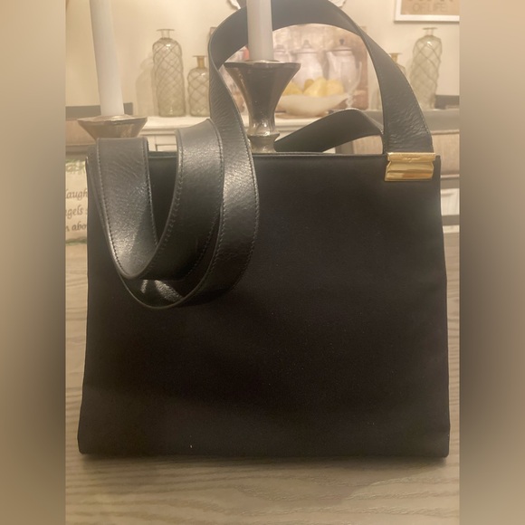 Salvatore Ferragamo Handbag - Picture 1 of 13